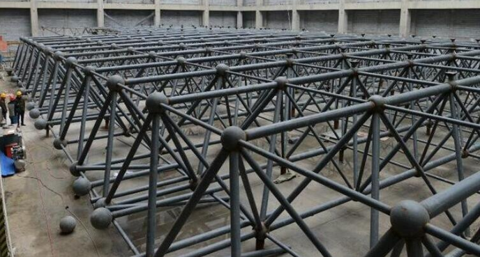 乌鲁木齐浅谈网架加工公司对网架保温隔热的方法